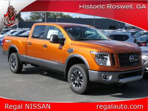 2011 nissan titan pro 4x tire size